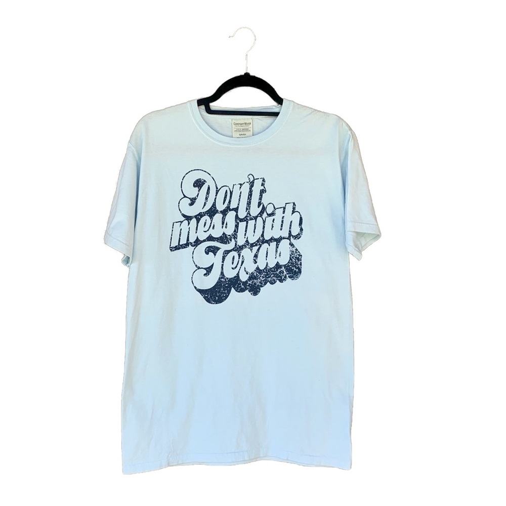 ⭐️DON’T MESS WITH TEXAS Tee⭐️ - Picture 4 of 4